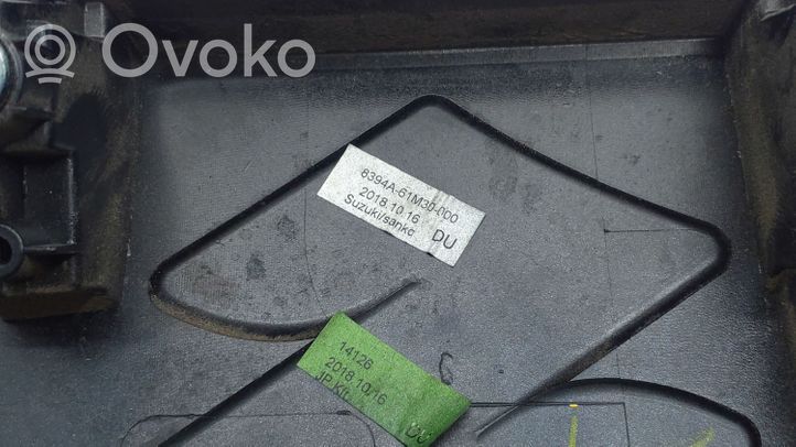 Suzuki SX4 S-Cross Listwa oświetlenie tylnej tablicy rejestracyjnej 8394161M3