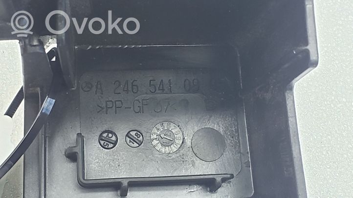 Mercedes-Benz A W176 Pokrywa skrzynki bezpieczników A2465410905