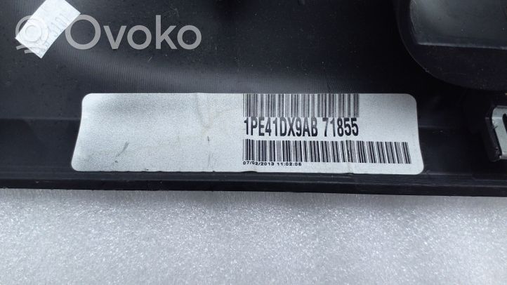 Dodge Grand Caravan Inny element deski rozdzielczej L0201253