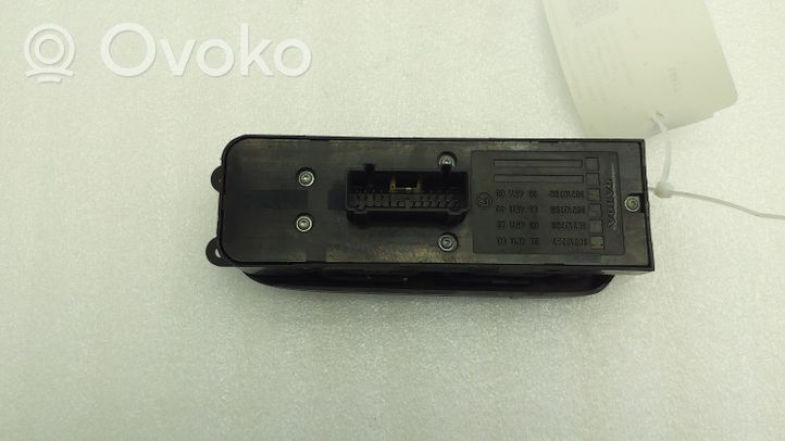 Volvo V50 Interruttore di controllo dell’alzacristalli elettrico 30710787