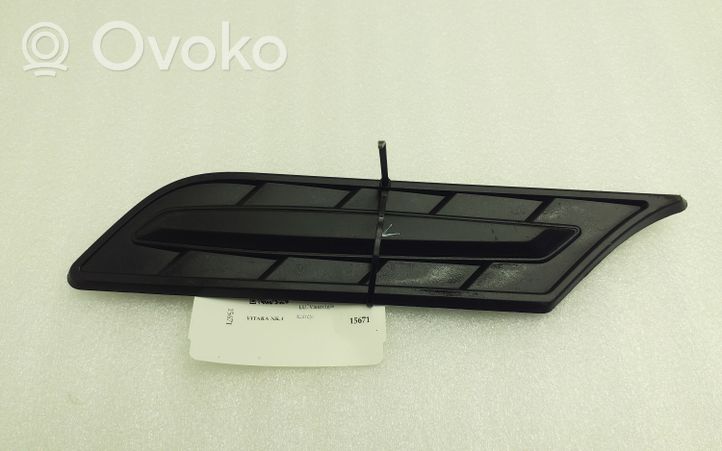 Suzuki Vitara (LY) Rivestimento parafango (modanatura) 7262154P0