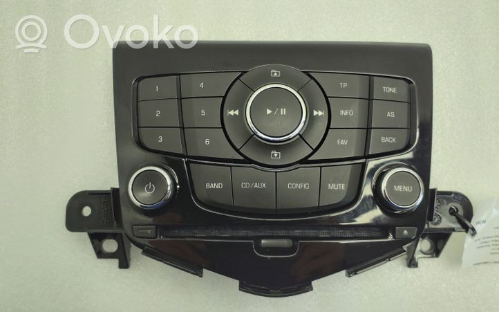 Chevrolet Cruze Controllo multimediale autoradio 94563267