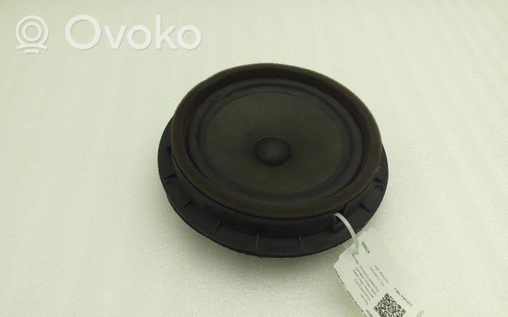 Suzuki Vitara (LY) Altavoz de la puerta trasera 3910268L01