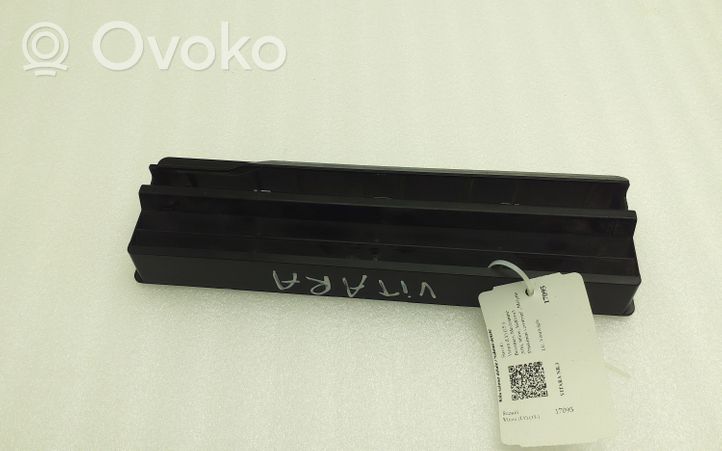 Suzuki Vitara (LY) Válvula de presión del panel lateral trasero 7733461M0
