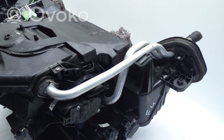 BMW 1 F20 F21 Комплект воздушного узла салона 9207085