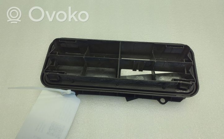 Nissan Juke I F15 Ventiliacinės grotelės 8200213712