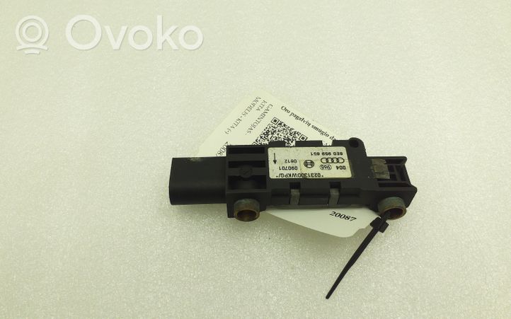 Audi A4 S4 B7 8E 8H Sensore d’urto/d'impatto apertura airbag 8E0959651