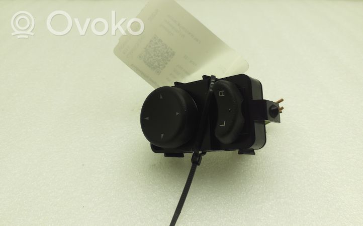 Chrysler Voyager Wing mirror switch 212265103