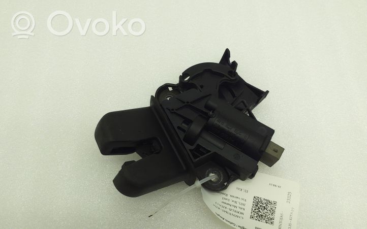 Volkswagen Jetta V Serrure de loquet coffre 4F5827505