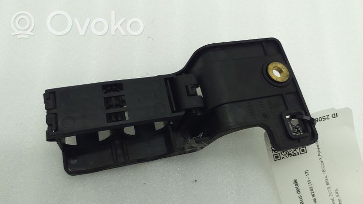 Mercedes-Benz B W246 W242 Kita variklio skyriaus detalė A2465010120