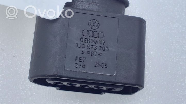 Audi A6 S6 C7 4G Autres faisceaux de câbles 1J0973705