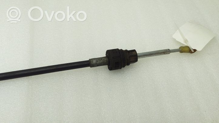 Volkswagen PASSAT B6 Gear shift cable linkage 1K0711266