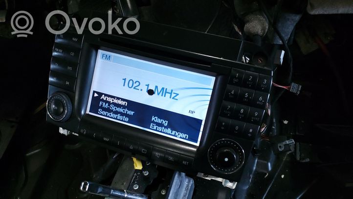 Mercedes-Benz CL C215 Panel / Radioodtwarzacz CD/DVD/GPS A2208205889