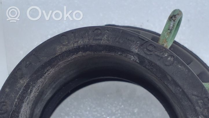 Toyota Aygo AB40 Inne części komory silnika 0142117940