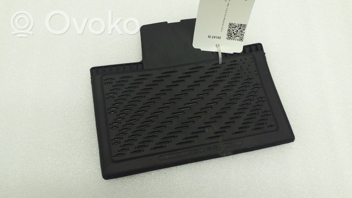 A1778231000 Mercedes-Benz GLB x247 Other interior part, 5.00 € | RRR 