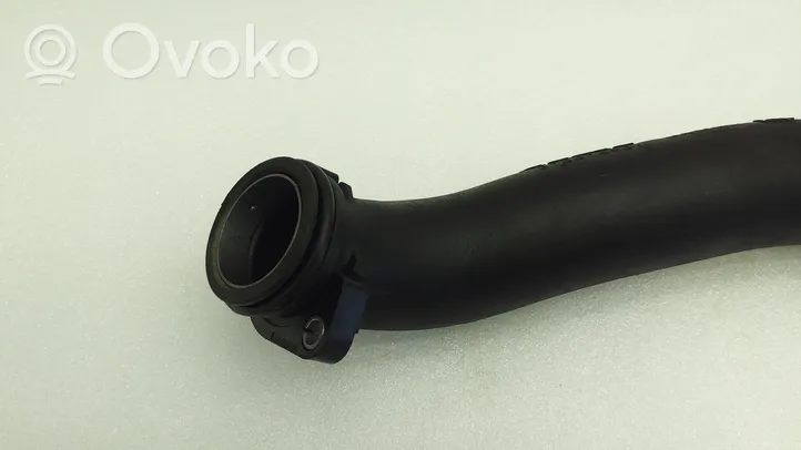 Volvo XC60 Turbo air intake inlet pipe/hose 31441494