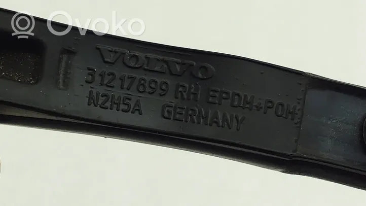 Volvo XC60 Gumowa uszczelka drzwi tylnych / na karoserii 31217899