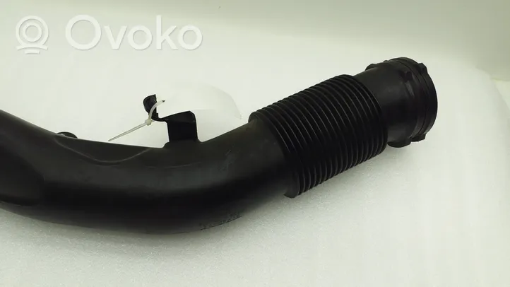 Volvo XC60 Turbo air intake inlet pipe/hose 31422063