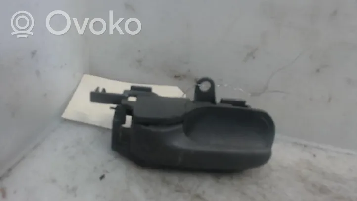 Toyota Aygo AB10 Klamka wewnętrzna drzwi przednich 692060D060B2