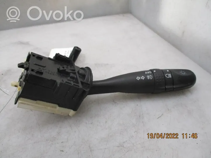 Nissan Pixo Posūkių/ šviesų rankenėlė 255404A00A