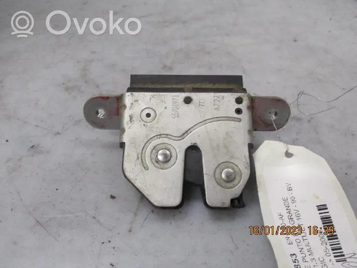 Fiat Grande Punto Tailgate lock latch 55702917