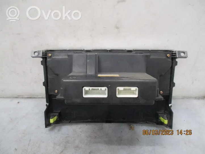 Toyota Corolla E120 E130 Panel klimatyzacji 559000F011