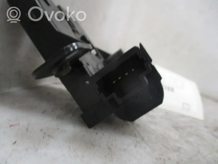 Renault Twingo II Tailgate lock latch 8200948107