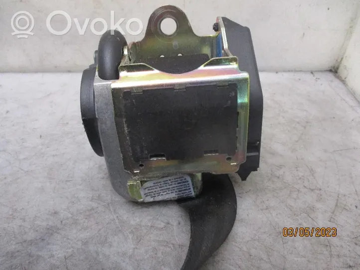 Audi A4 S4 B5 8D Pas bezpieczeństwa fotela tylnego środkowego 8D0857713V04