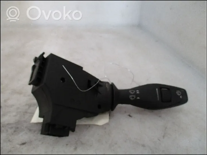 Ford Fiesta Wiper control stalk 1537625