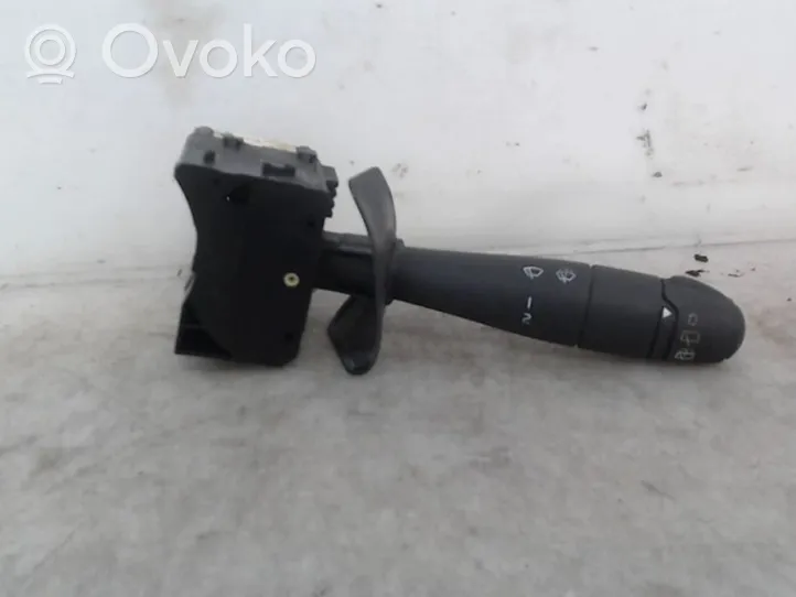 Dacia Logan I Wiper control stalk 6001549644