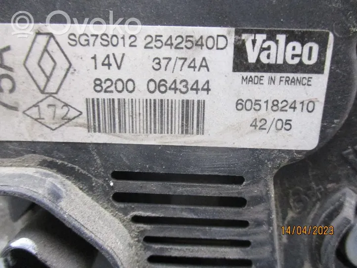 Renault Twingo I Generatore/alternatore 8200064344