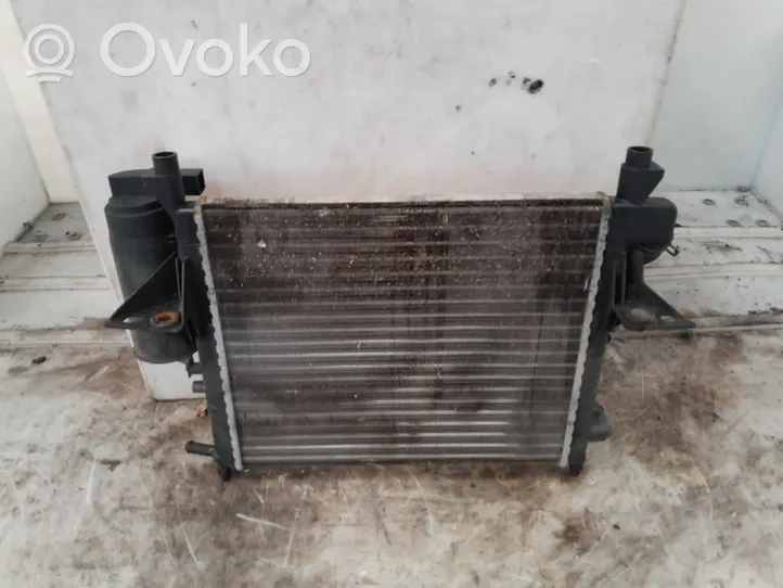 Renault Twingo I Coolant radiator 7701036152