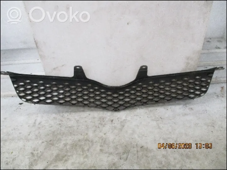 Toyota Yaris Verso Atrapa chłodnicy / Grill 5311152240