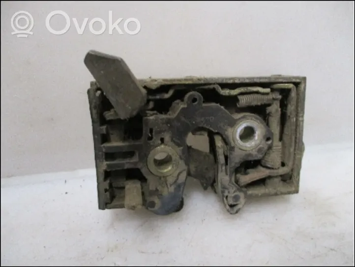 Seat Toledo I (1L) Etuoven lukko 1L0839015