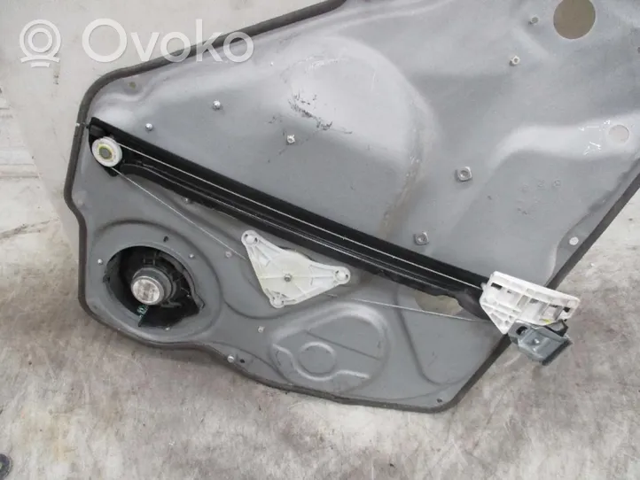 Mercedes-Benz B W245 Takaoven ikkunan nostin moottorilla A1697303879