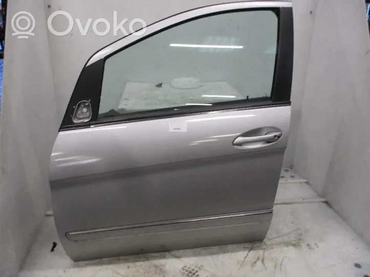 Mercedes-Benz B W245 Priekinės durys A1697202505