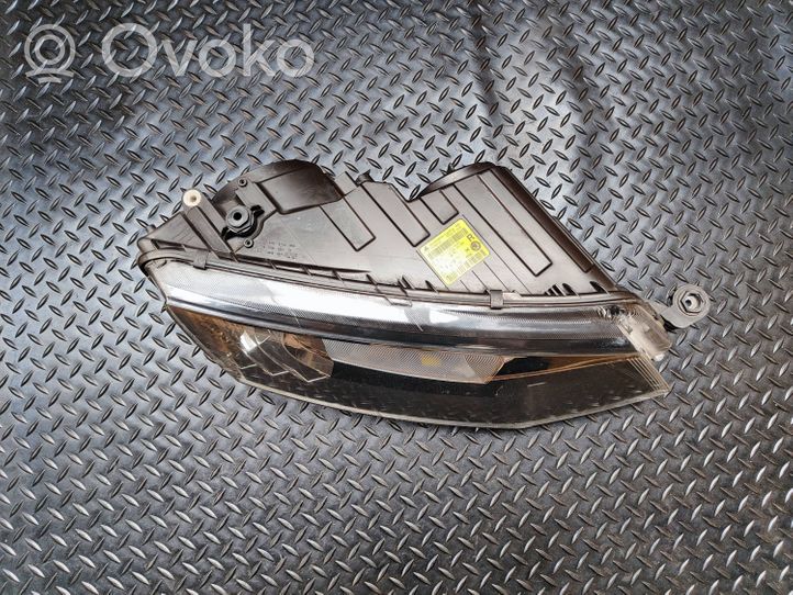 Skoda Octavia Mk3 (5E) Lampa przednia 5E2941016