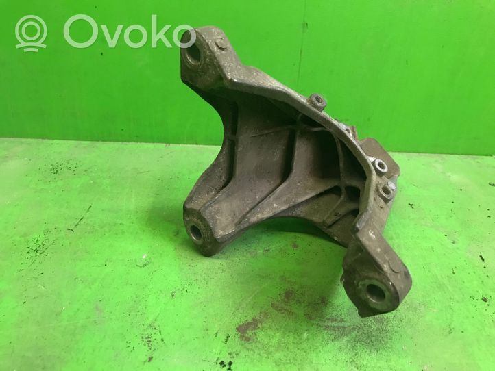 Audi A6 S6 C6 4F Support, suspension du moteur 4F0199308