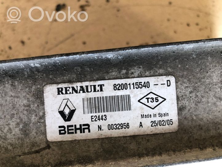 Renault Megane II Välijäähdyttimen ilmakanavan ohjain 8200115540D