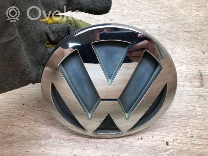 Volkswagen Touareg I Logo, emblème de fabricant 7L6853630A