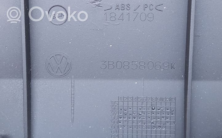 Volkswagen PASSAT B5.5 Rivestimento pannello centrale del cruscotto 3B0858069K