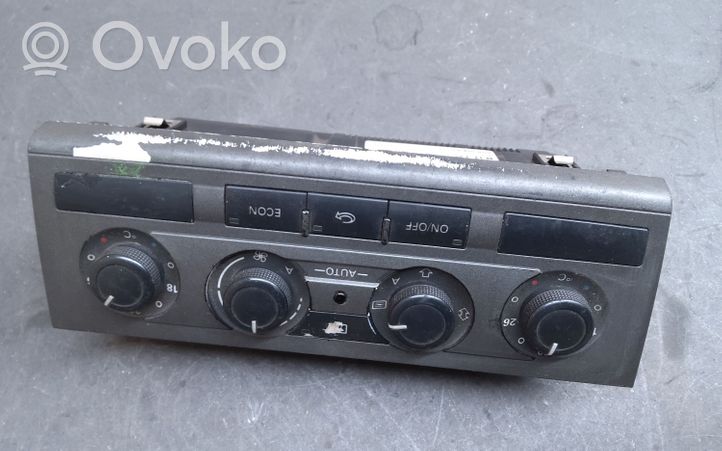 Audi A6 S6 C6 4F Climate control unit 4F1820043M