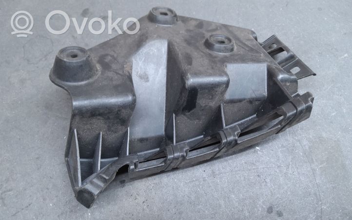 Audi A3 S3 A3 Sportback 8P Staffa di rinforzo montaggio del paraurti anteriore 8P4807394