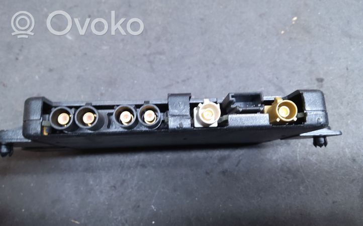 Volkswagen Touran I Interruttore antenna 1T0035530