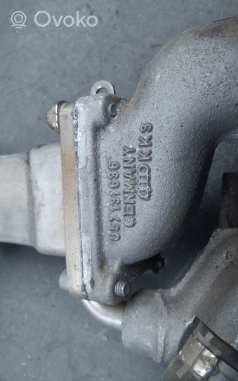 Audi A8 S8 D3 4E EGR aušintuvas 057131512G