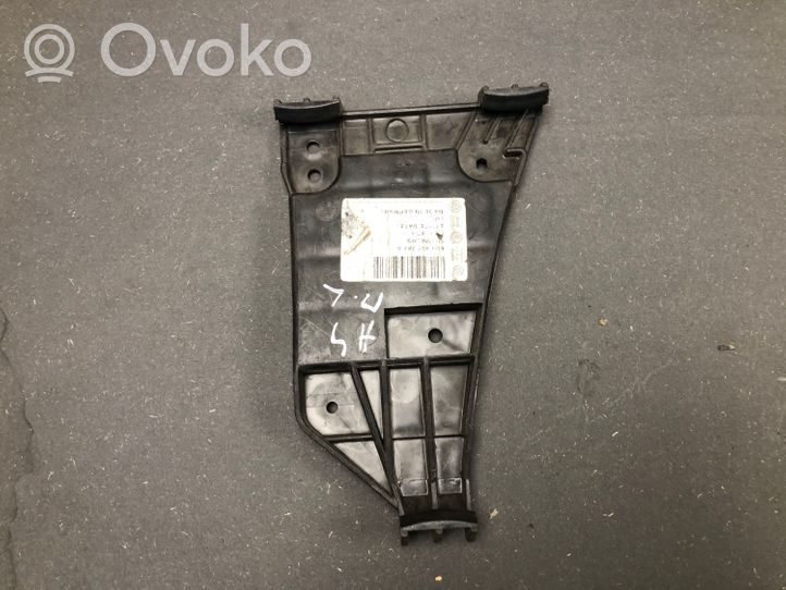 Audi A4 S4 B5 8D Traversa di supporto paraurti anteriore 8D0807283A