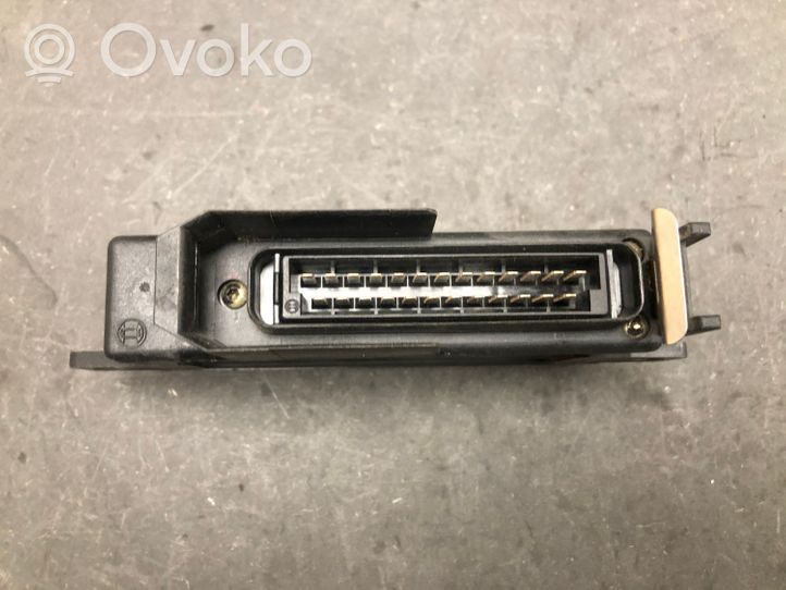 Audi 80 90 B3 Aizdedzes vadības bloks 4A0907397