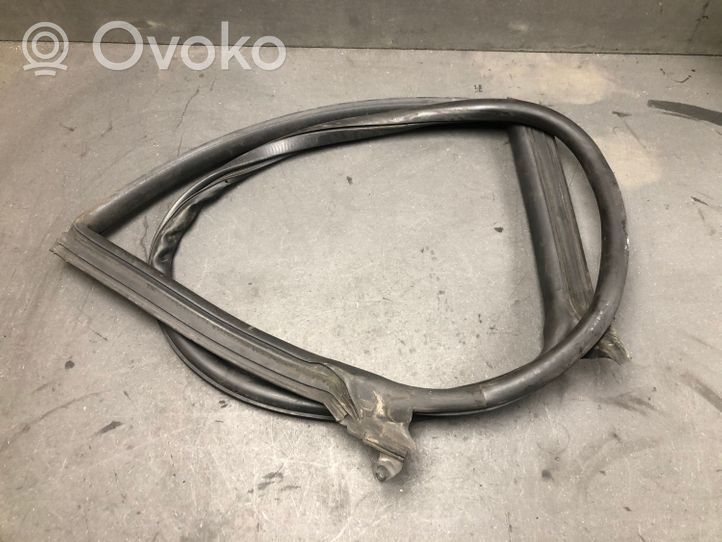 Audi A5 8T 8F Joint d'étanchéité en caoutchouc pour porte arrière 8T8833707C