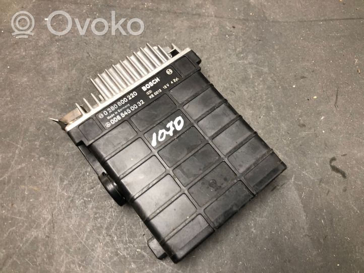 Mercedes-Benz A W168 Sterownik / Moduł ECU 0065450032