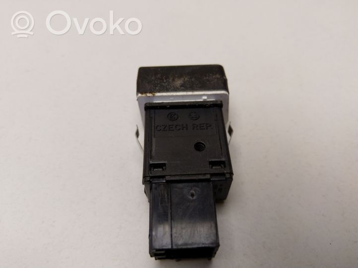 Skoda Superb B6 (3T) Traction control (ASR) switch 3T0927134D